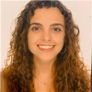 Profesora de matemáticas con 2 años de experiencia ofrece clases particulares en Valencia.